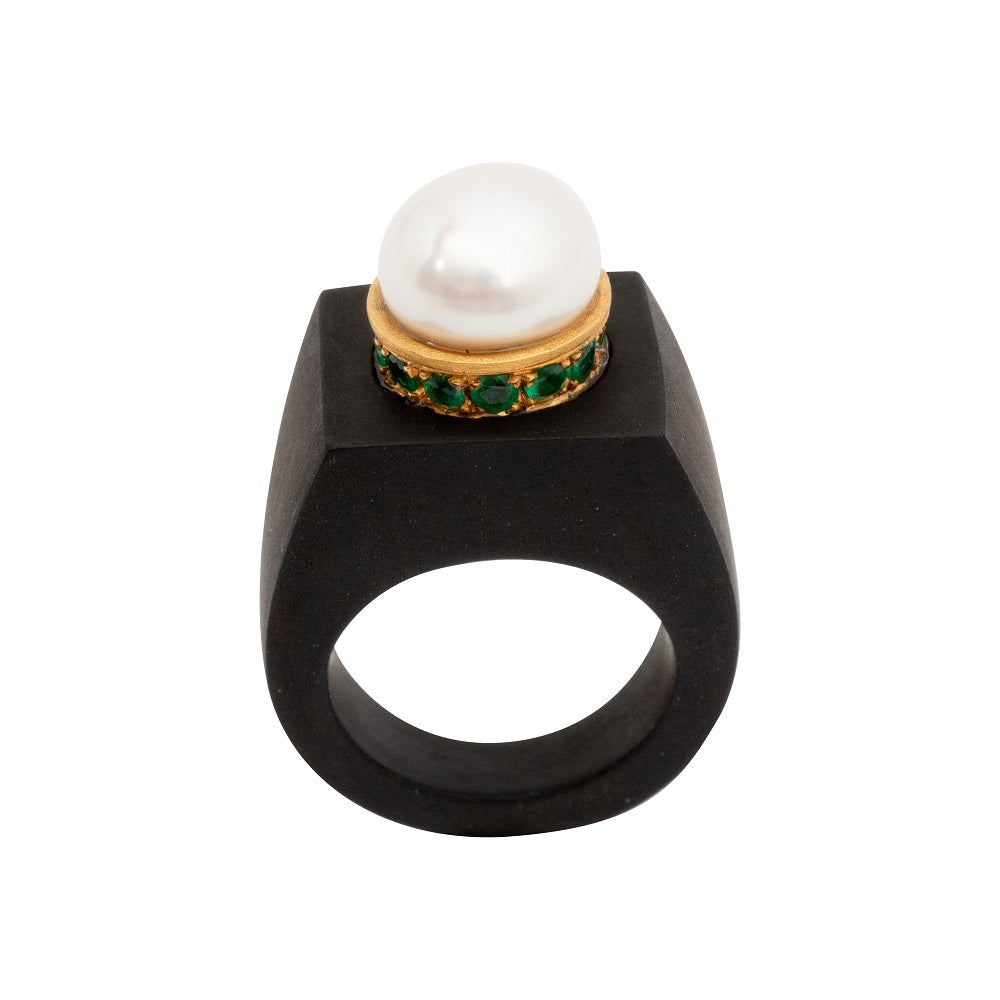 Black Wood Ring with Pearl and Emerald